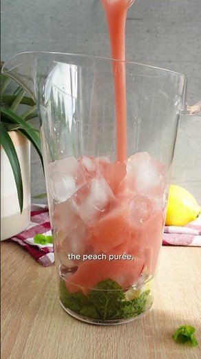 Make your own iced tea at home 🍑