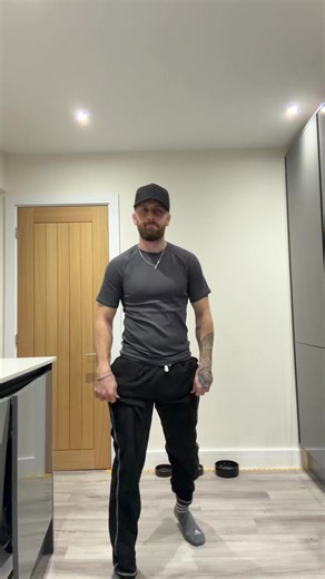 Fun and Funny Bad Dance Moves to Enjoy