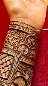 204K views · 2.9K reactions | Square shaped & big flower pattern mehndi design #henna #mehndi #artwork #mehndidesign #hennalove #bridalmehndi #viralvideo #weddingspecial #weddingmehndi #viralpost #easymehndi #simplemehndi #arabicmehndi #mehedi #easymehndi #floralmehndi #mehediart #semibridalhenna #semibridalmehendi #uniquemehndi #elegant #Beautifull #designs #arts | Mehndi Vibes | Facebook