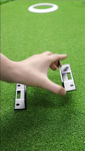 Sick of missing short putts? Fix your path! ✅ #golfshorts