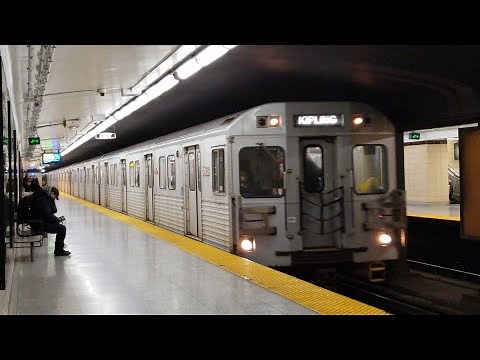 TTC Subway 108