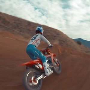 236K views · 5.5K reactions | A little teaser for our Team Honda HRC edit that we will have ready around Christmas time. No music, no edit just pure @jettson18 giving it the beans. #honda #crf250r #hondahrc #ridered #yoshimurapower #jettlawrence | Yoshimura Research & Development of America, Inc. | Facebook