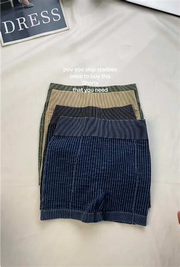 Stylish and Comfortable Women's Work Outfits