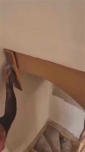 33K views · 92 reactions | REFINA Sponge Float + PLAZIFLEX finishing off under the stairs for Smooth Touch Plastering  #plastering #spongefloat #plasteringtools #plasterer #plastererslife | REFINA | Facebook