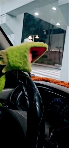 Kermit and elmo Uber driver #stupidvideoideas ‪@sonicfnaf1650‬