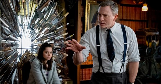 “Knives Out” review by Justin Chang