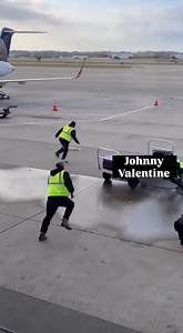 Baggage crew said ‘Let’s test gravity real quick | Johnny Valentine
