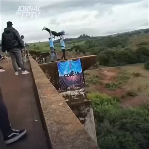 Trigger Warning Never engage in Adventure Sports in just any other country. Very few countries have the proper checks and procedures followed. New Zealand, Australia, Few countries in Europe etc are safe.