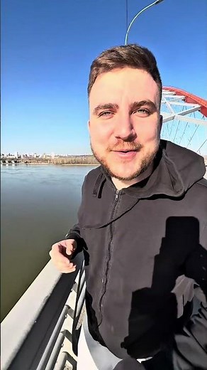 Poop and a big monkey, Wow, super cool!Cat mode❤️😸