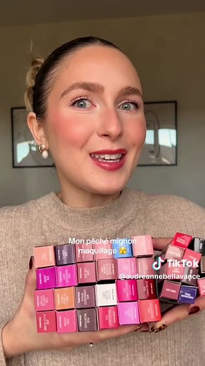 Découvrez les somptueux rouges à lèvres satin Mac de MAC Cosmetics!
