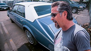 El Ford A ya está desarmado y Richard y los muchachos se acercan a revisar el Cadillac. ¿Cómo estará? ☝😎 #ElDúomecánico | Discovery Turbo