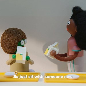 This song teaches kids that something as simple as sitting with someone new can mean the world to the kid who’s sitting alone. . Cette chanson apprend aux enfants que quelque chose d’aussi simple que de s’asseoir avec quelqu’un de nouveau peut signifier énormément pour la personne qui est assise toute seule. | Cheerios