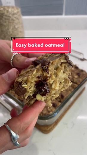 Easy Baked Oatmeal Recipe for Busy Mornings