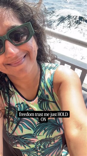 Shasvathi Siva on Instagram: "happy 7th to me 🌼 no more words to write, it all came out as tears right after the 3rd dive today. life is beautiful. thank you, universe. ❤️ put 🍰🧁🎂 emojis in the comments below, I deserve it today. #divorceversary #divorceisnormal #feelitreelit #divorceindia #hope"