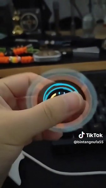 Cool Gadgets Videos: Top Fidget Spinner Tricks and Tips
