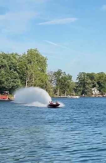 Oldsmobile 455 Hallett jet boat joy ride