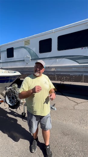 Prepping for your bottom paint work #bottompaibt #interlux | Hales Marine Service