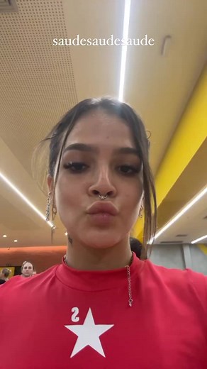 Mel Maia na aula com farol aceso #melmaia #globo #atriz #tiktok #viral #trend #influencer #mcdaniel #funk #projetoverao #academia #treino | Mel Maia