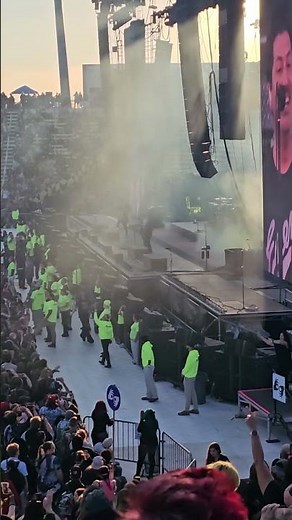 Pierce The Veil- King For A Day- Live In Columbus OH