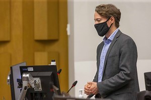 London-area now under 'red' restrictions. Here's what that means