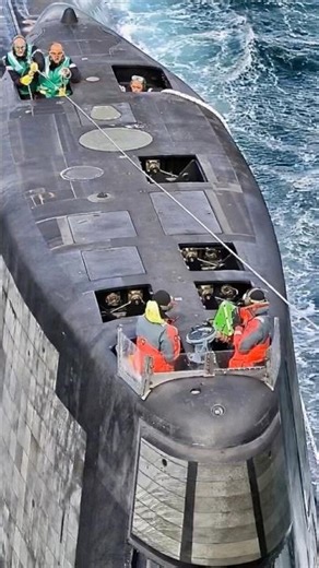 “Life Inside a Military Submarine – The Hardest Job Under the Ocean!” #submarinecanyons