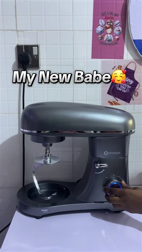 Playing around my cake mixer today…but this isn’t just baking Every whirl and every mix is part of building my brand… and this is only the beginning. I am learning,experimenting, and having so much fun in the process. Something Sweet is coming soon ✨✨ Stay tuned ❤️ #homebaker #behindthescenes #supportsmallbusiness #brandinthemaking #cakemixer