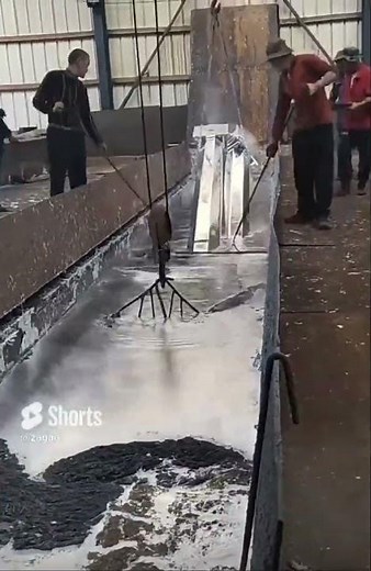 How to galvanize steel parts in a molten zinc bath, amazing 😎
