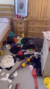 410K views · 11K reactions | Taking back control of my bedroom #cleaningmotivation | Remi Clog | Facebook