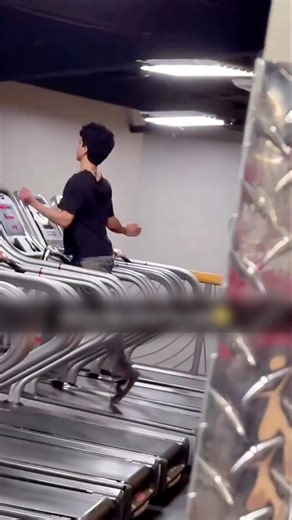 Bro Immediately Returned to Factory Settings 💀