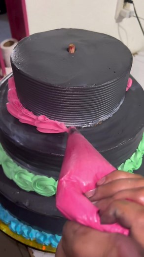 Decorating a Multi-Tiered Cake with Textured Frosting