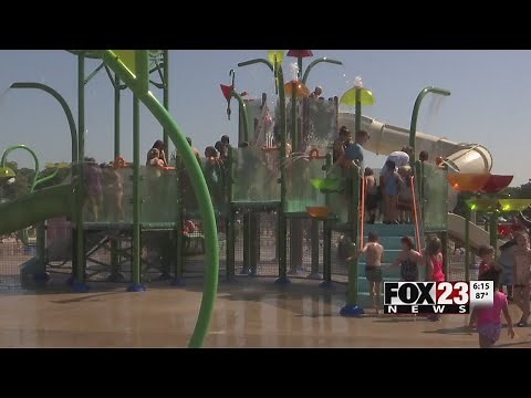 Massive splash park opens at Tulsa's Chandler Park