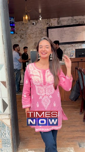 Anushka Sen looks beautiful in her pink ethnic fit! #AnushkaSen #CelebSpotted #Entertainment | TIMES NOW