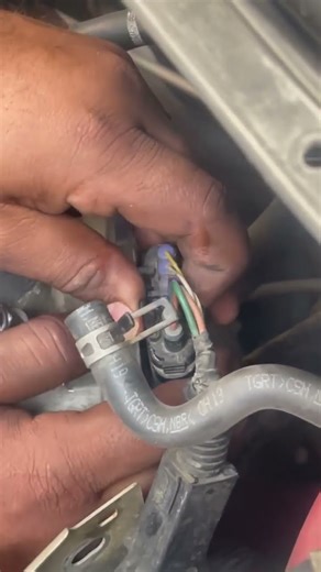 Throttle Body Grip Open and Check Throttle Body Condition #throttle #body #grip #checking #grip