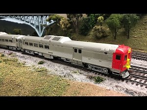 Rapido Trains HO Scale Santa Fe RDC Set