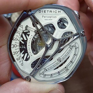 7.9K views · 94 reactions | First wandering 24 hours!! 魯‍♂️ A very logical step since the convention of the 12 hours comes from the classical dial and doesn't apply here. A day has 24 hours after all  | DIETRICH | Facebook