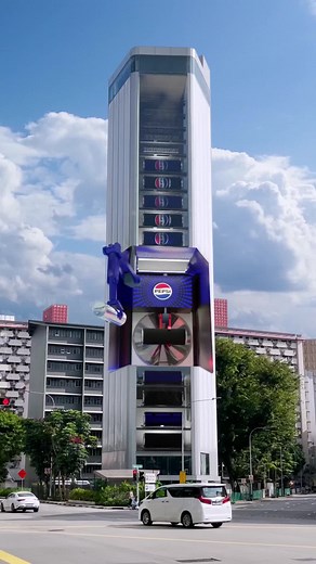 New Pepsi Era in Singapore: Free Pepsi at Ten Square Today!