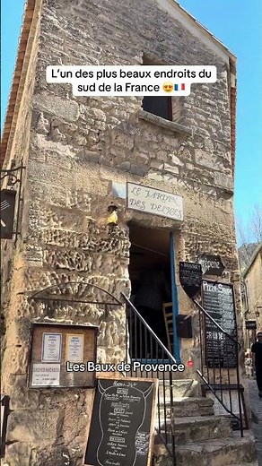 Un village magnifique📍🇫🇷 Voici les Baux de Provence #bauxdeprovence #village #decouverte #visite