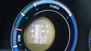 This New Toyota Prius Battery Scanner Is Changing The Way We Fix Problems