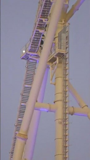 FALCONS FLIGHT Cliff Drop and Massive Airhill - World's Fastest Roller Coaster Speed