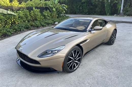 4k-Mile 2018 Aston Martin DB11 V12 Coupe