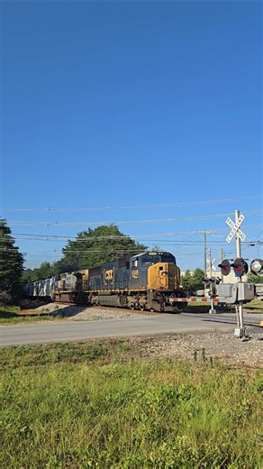 CSX SD70MAC with Screaming K5LA