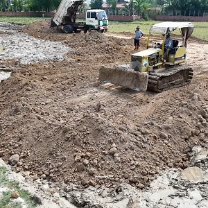 64K views · 347 reactions | Technique Operator Skillfull Bulldozer Push Mud and Water Before 5T Dump Truck Unloading Soils For FILL Up Land | BulldozeR PoweR | Facebook