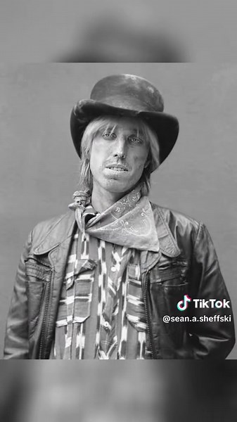 Tom Petty: October 20, 1950 - October 2, 2017 #tompetty #genxmusic #classicrock #tompettyandtheheartbreakers #travelingwilburys
