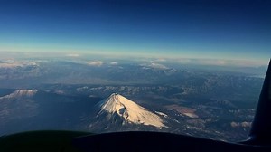 飛行機から見た富士山