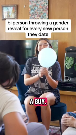 bi person throwing gender reveal for every new person they date :) amirite :) #bisexualpride #genderreveal #sketch #pride #bi