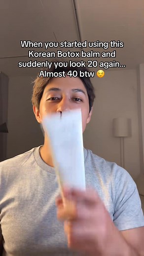 Dry, dull skin making you look tired? 😔 This ultra-light Korean formula blends collagen, niacinamide & centella to hydrate, even tone, and plump — all without greasiness. Glow confidently every day with NIDA — only $9. | NIDA Skincare