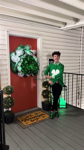 Showcasing St. Patrick’s Day Front Door Decor
