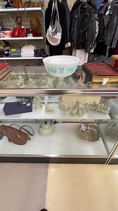 139K views · 1.6K reactions | PYREX PATTERNS - BOLO (Be On The Look Out) #pyrex #estatesale #estatesalefinds #estatesales #garagesale #garagesales #garagesalefinds #yardsale #yardsales #yardsalefinds #resellingcommunity #resellercommunity #ebayflipper #ebaysold #ebayreseller #ebayseller | Retro Toy Envy: | Facebook