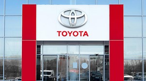 Toyota debuts new 4Runner SUV