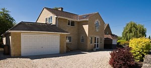 How to Stabilize Driveway Gravel | DoItYourself.com